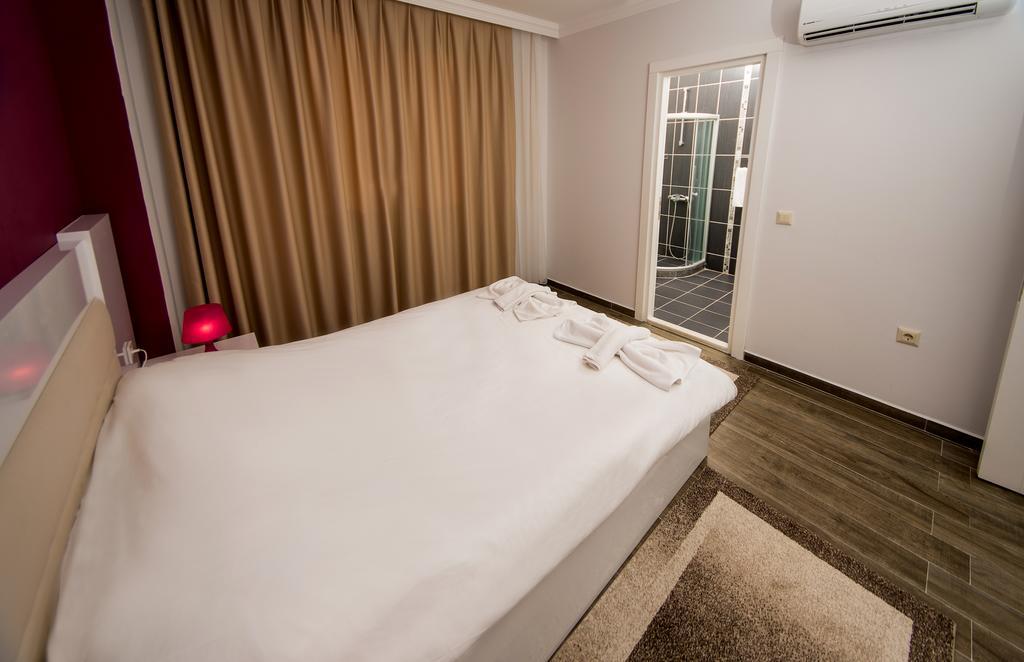 Dalyan Elit Apart Otel Cesme Ngoại thất bức ảnh